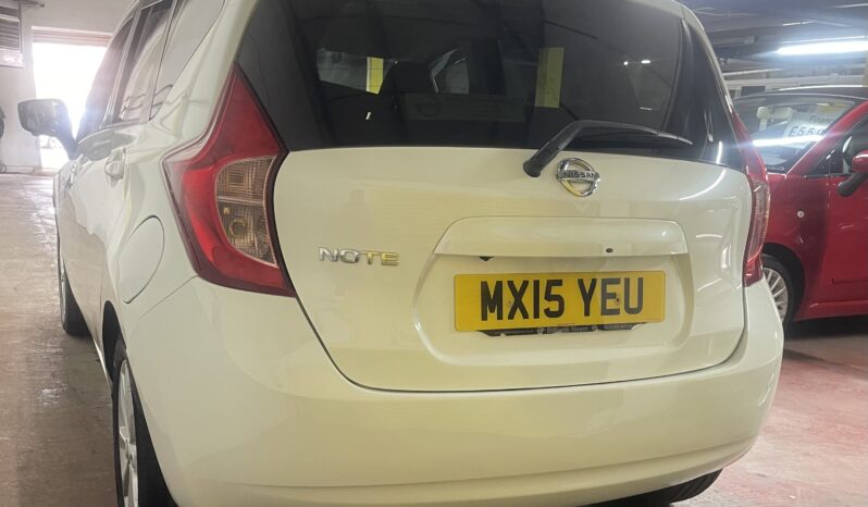 
2015 Nissan note White Hatchback full									