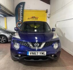 2017 Nissan Juke blue SUV