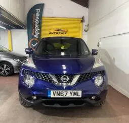 2017 Nissan Juke blue SUV