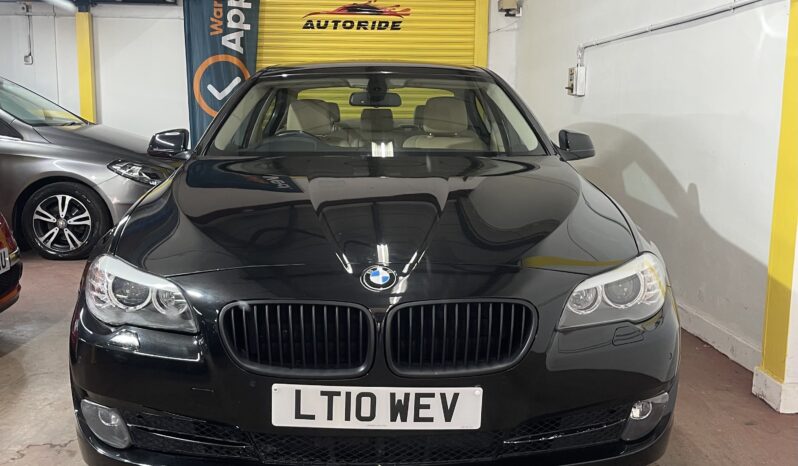 
2010 BMW 5 series Black Sedan full									
