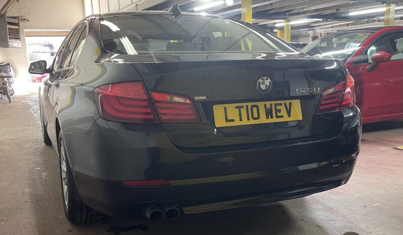 
2010 BMW 5 series Black Sedan full									