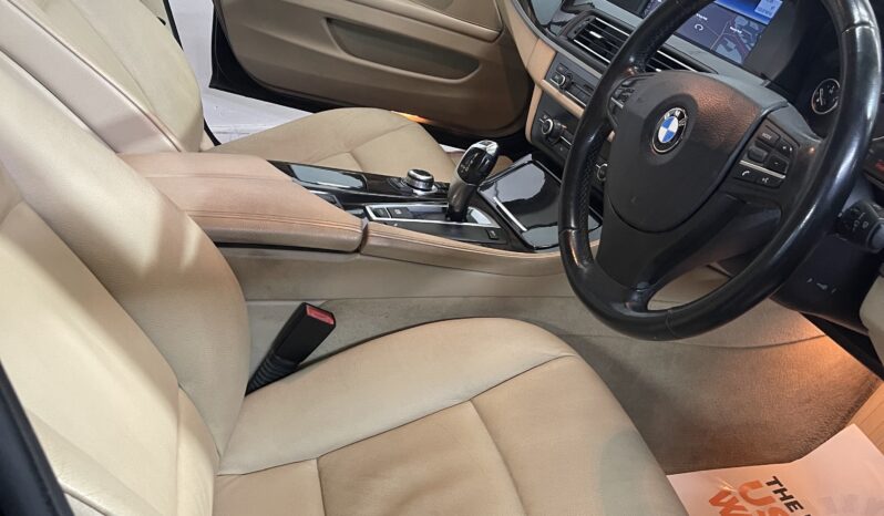 
2010 BMW 5 series Black Sedan full									