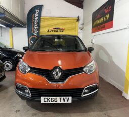 2016 Renault Captur Orange SUV