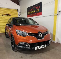 2016 Renault Captur Orange SUV