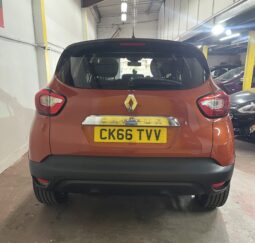 2016 Renault Captur Orange SUV
