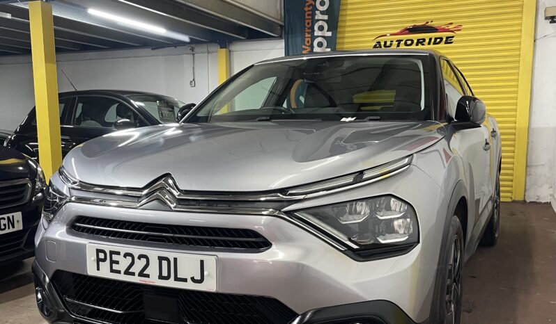 
2022 Citroen c4 grey SUV full									