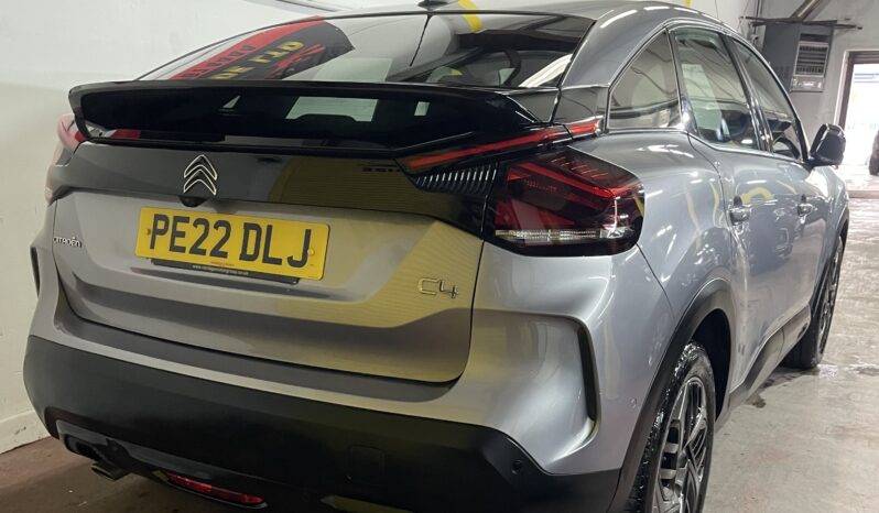 
2022 Citroen c4 grey SUV full									