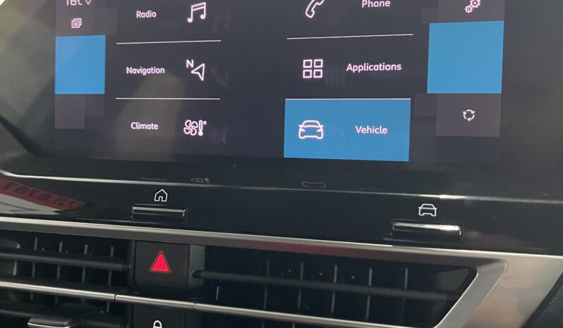 
2022 Citroen c4 grey SUV full									