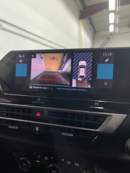 
2022 Citroen c4 grey SUV full									