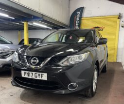 2017 Nissan Qashqai Black SUV